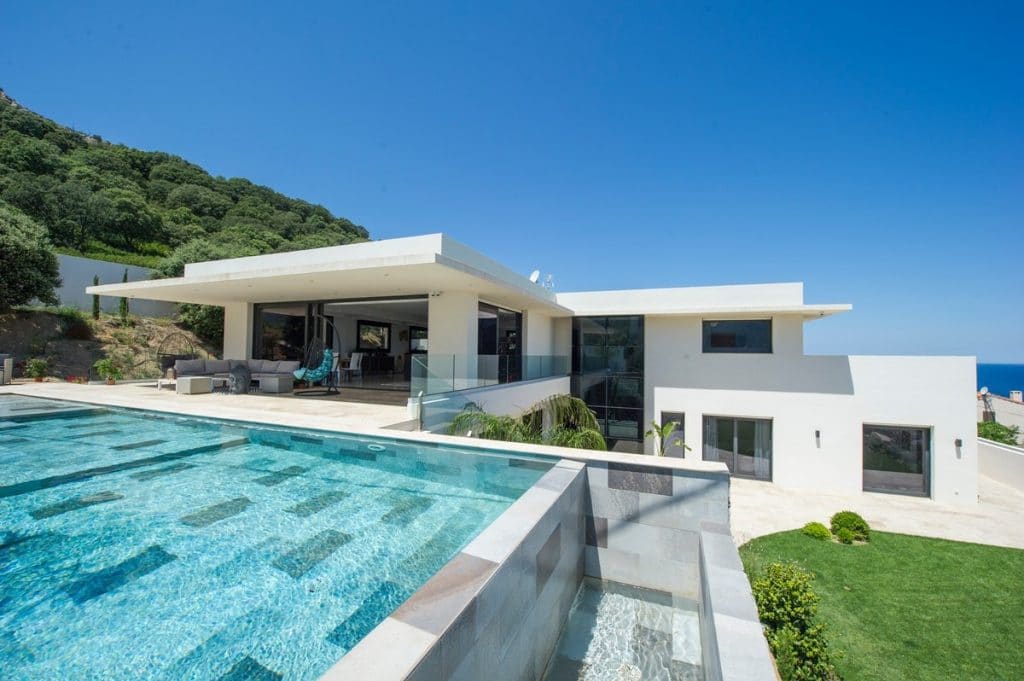 Villa Ibajolia – 5 chambres – 12 voyageurs – 400 m²