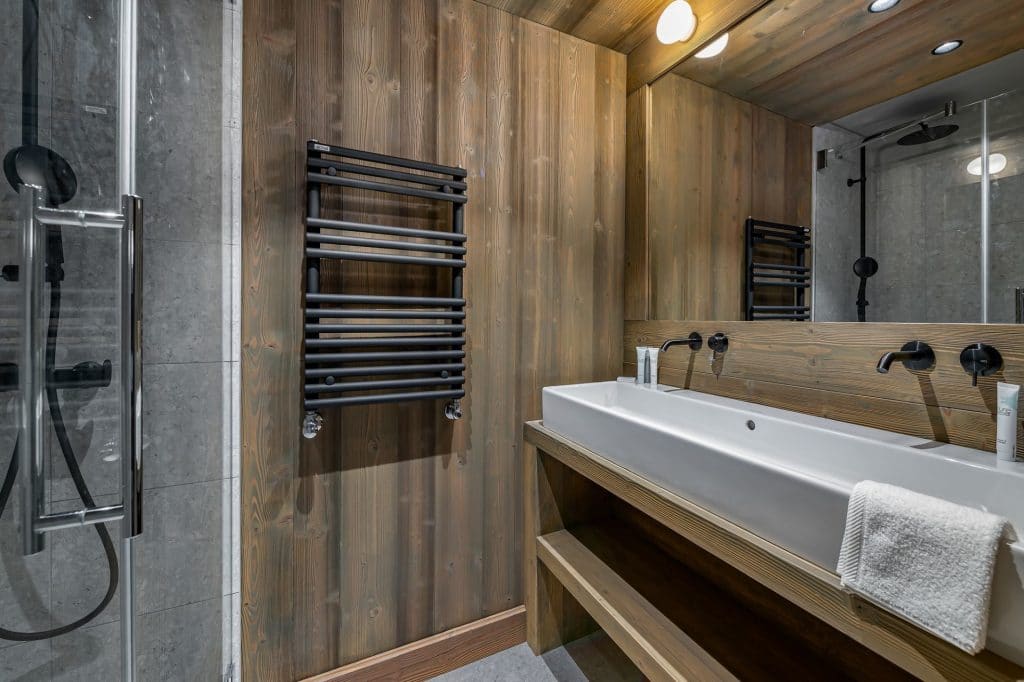 Chalet avec sauna – 8 chambres – 14 voyageurs – 400 m²