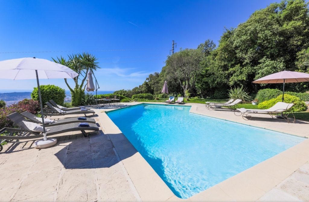 Villa indépendante Luxe – 5 chambres – 10 voyageurs – 400 m²