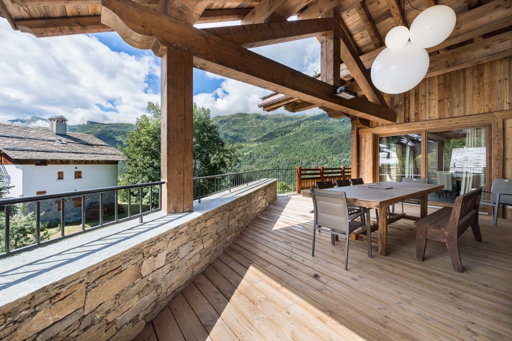 Chalet luxe avec hammam et piscine intérieure chauffée – 6 chambres – 14 voyageurs – 660 m²