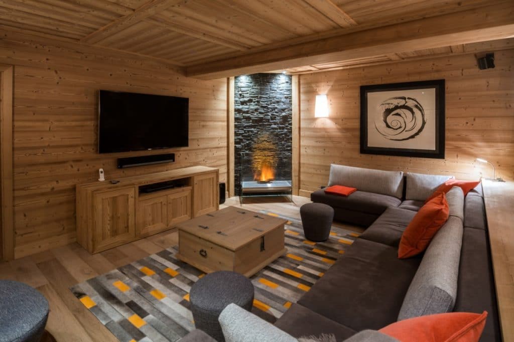 Chalet individuel avec salle de cinéma, jacuzzi extérieur – 7 chambres – 14 voyageurs – 230 m²