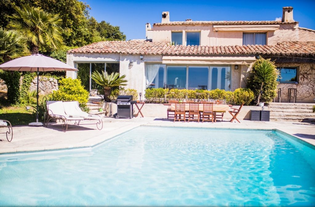 Villa indépendante Luxe – 5 chambres – 10 voyageurs – 400 m²