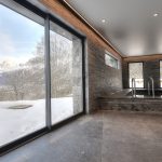 Chalet avec piscine, jacuzzi et accès direct aux pistes de ski – 5 chambres – 12 voyageurs – 372 m²