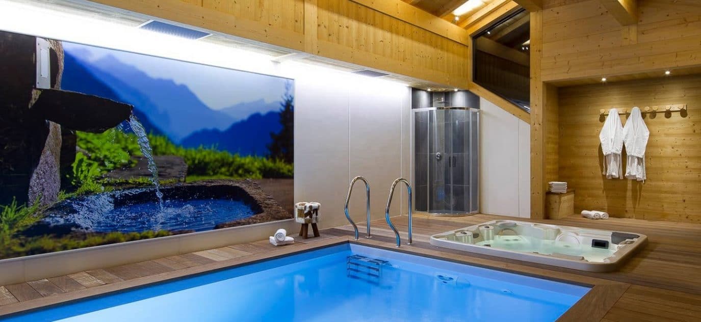 Chalet luxe avec jacuzzi intérieur, sauna, piscine intérieure chauffée – 8 chambres – 22 voyageurs – 270 m²