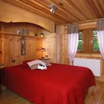 Chalet mitoyen avec hammam, jacuzzi, sauna – 4 chambres – 12 voyageurs – 200  m²