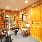 Chalet mitoyen avec jacuzzi, salle de sport, sauna – 5 chambres – 12 voyageurs – 300  m²