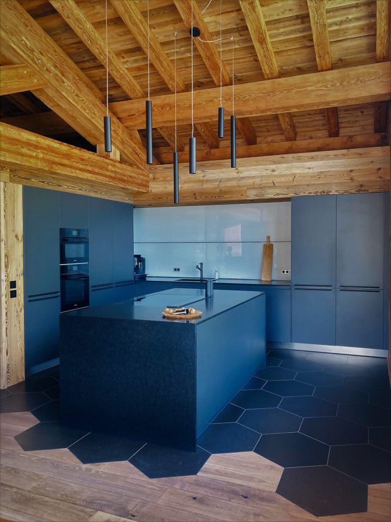 Chalet individuel avec piscine intérieure privée chauffée et sauna – 5 chambres – 14 voyageurs – 340 m²