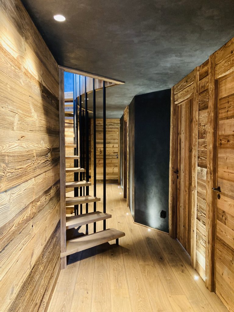 Chalet individuel avec piscine intérieure privée chauffée et sauna – 5 chambres – 14 voyageurs – 340 m²