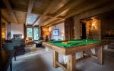 Chalet individuel avec jacuzzi extérieur, sauna, piscine extérieure privée chauffée (saison été)  – 6 chambres – 12 voyageurs – 400 m²