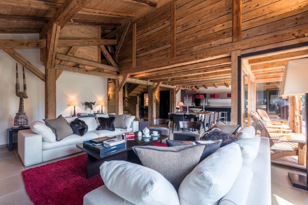 Chalet individuel avec jacuzzi extérieur, sauna, piscine extérieure privée chauffée (saison été)  – 6 chambres – 12 voyageurs – 400 m²