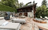 Chalet individuel avec jacuzzi extérieur, sauna, piscine extérieure privée chauffée (saison été)  – 6 chambres – 12 voyageurs – 400 m²