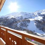 Chalet avec accès direct aux pistes de ski – 7 chambres – 14 voyageurs – 150 m²