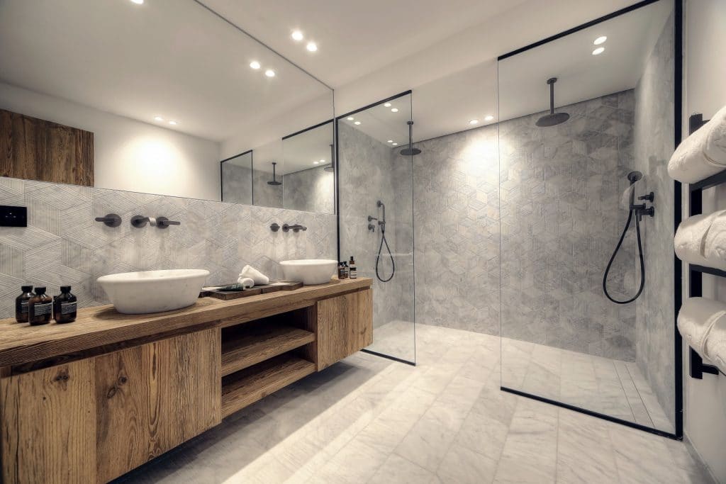 Chalet individuel avec hammam, jacuzzi intérieur, salles de massage, de sport, de cinéma et de jeux – 6 chambres – 16 voyageurs – 520 m²