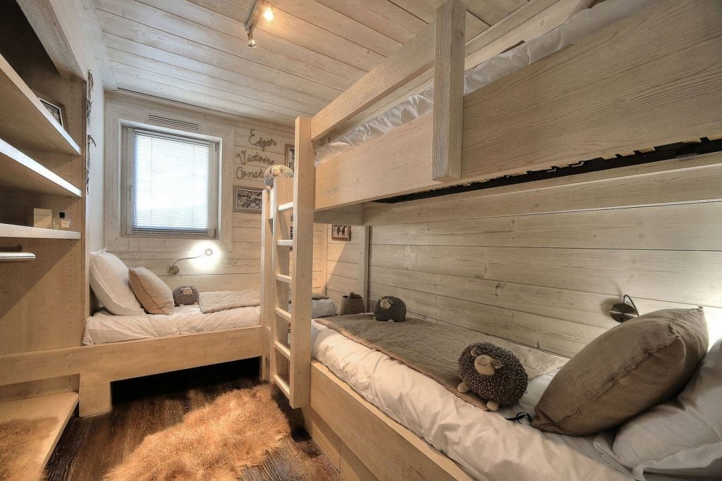 Chalet individuel luxe avec jacuzzi intérieur – 5 chambres – 10 voyageurs – 350 m²