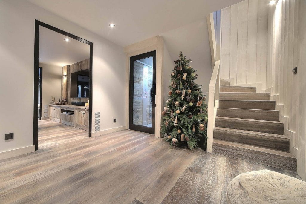 Chalet individuel luxe avec jacuzzi intérieur – 5 chambres – 10 voyageurs – 350 m²