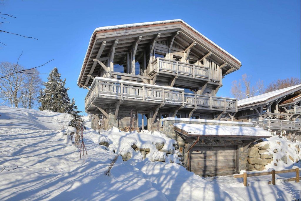 Chalet individuel luxe avec jacuzzi intérieur – 5 chambres – 10 voyageurs – 350 m²