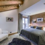 Chalet luxe avec piscine intérieure chauffée et salle de massage – 5 chambres – 12 voyageurs – 250 m²