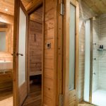 Chalet indépendant avec jacuzzi extérieur et sauna – 6 chambres – 12 voyageurs – 410 m²