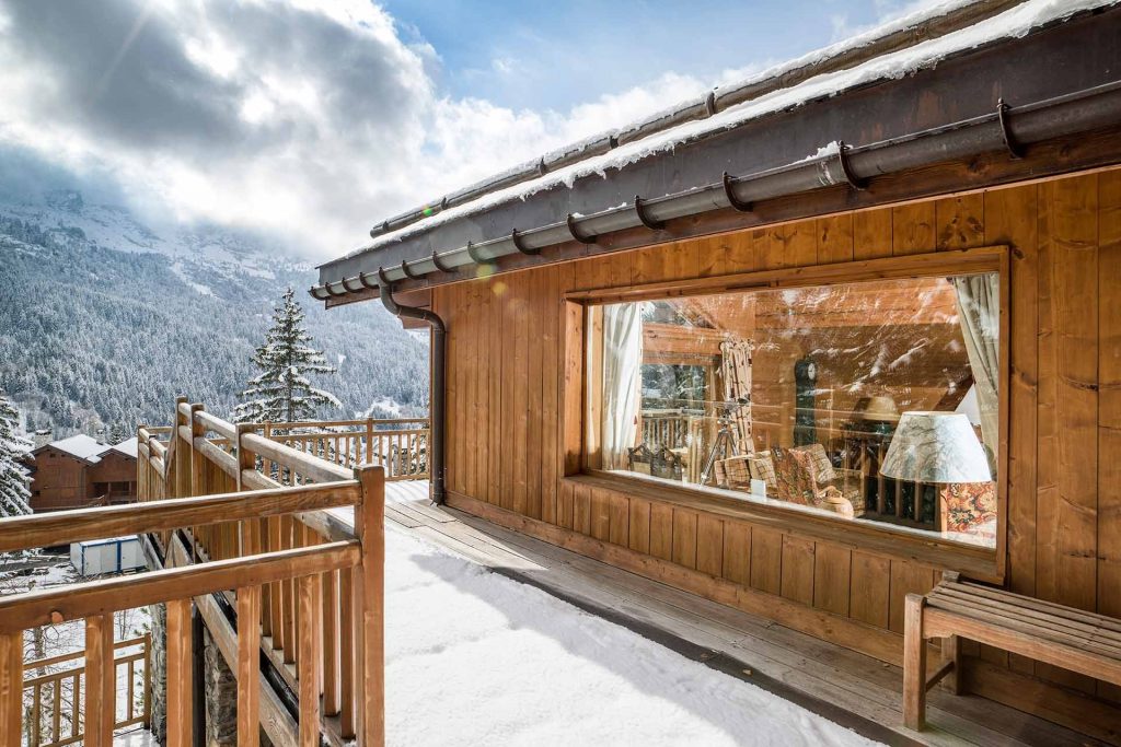Chalet indépendant avec jacuzzi extérieur et sauna – 6 chambres – 12 voyageurs – 410 m²