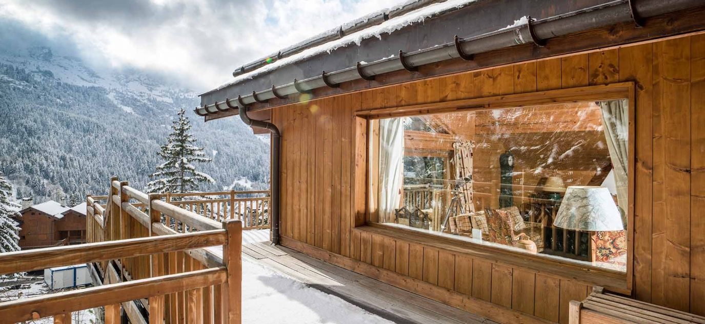 Chalet indépendant avec jacuzzi extérieur et sauna – 6 chambres – 12 voyageurs – 410 m²