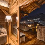 Chalet luxe avec piscine intérieure chauffée, jacuzzi, hammam, sauna, salle de massage – 7 chambres – 16 voyageurs