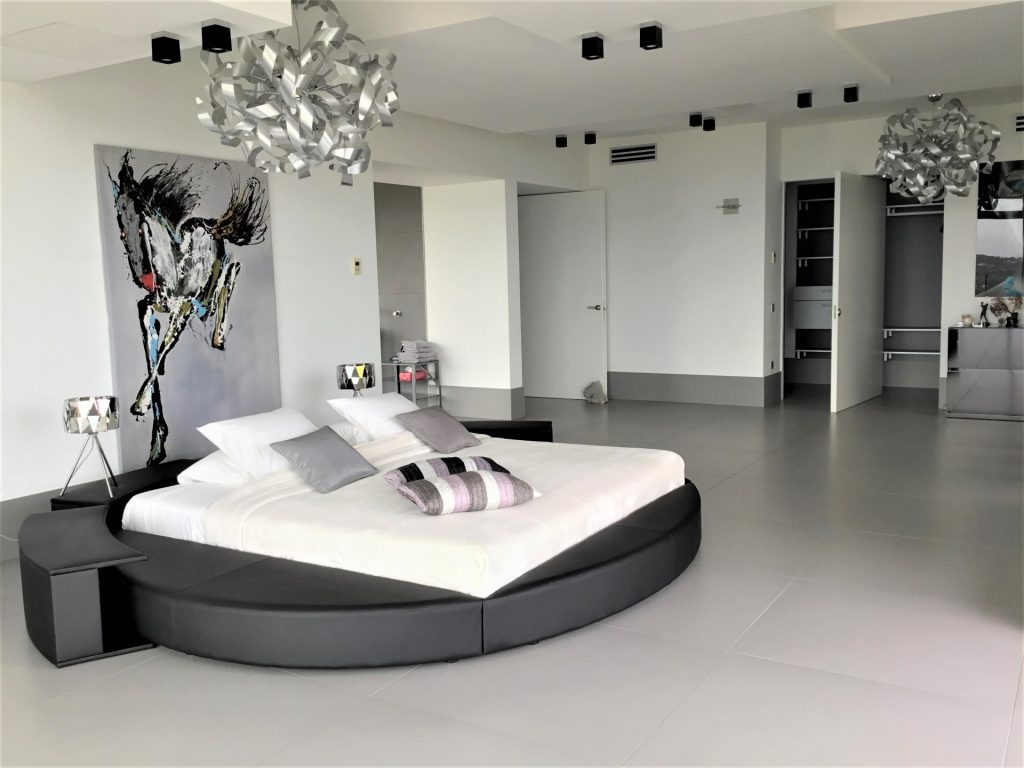 Villa climatisée – 6 chambres – 12 voyageurs – 400 m²