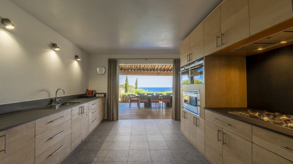 Villa climatisée – 5 chambres – 10 voyageurs – 550 m²