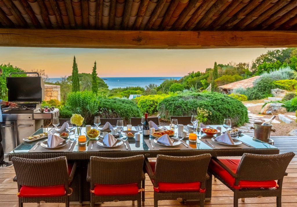 Villa climatisée – 5 chambres – 10 voyageurs – 550 m²