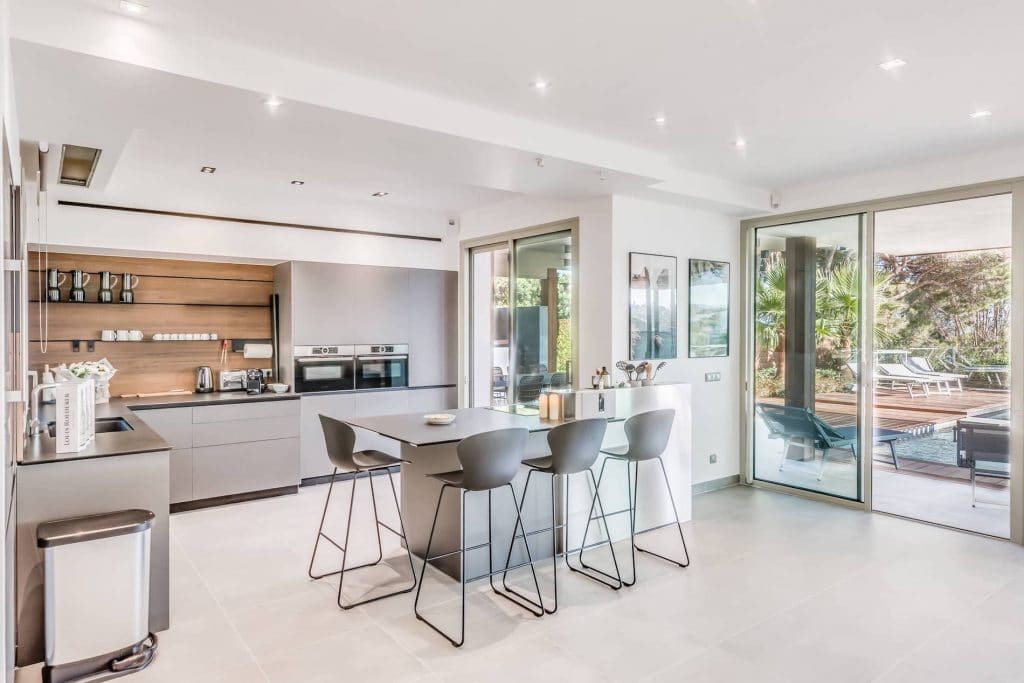 Villa indépendante Luxe – 5 chambres – 12 voyageurs – 230 m²