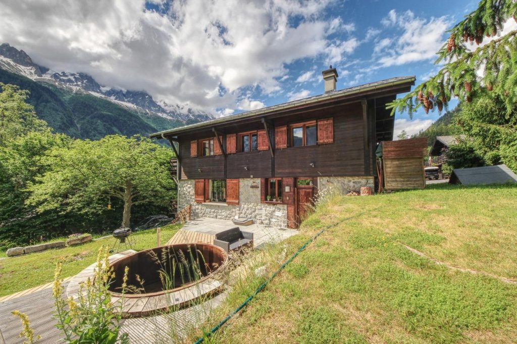 Chalet – 6 pièces – 5 chambres – 230 m²