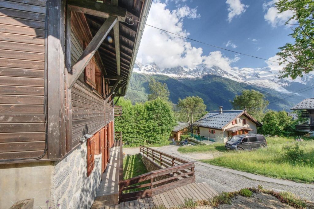 Chalet – 6 pièces – 5 chambres – 230 m²