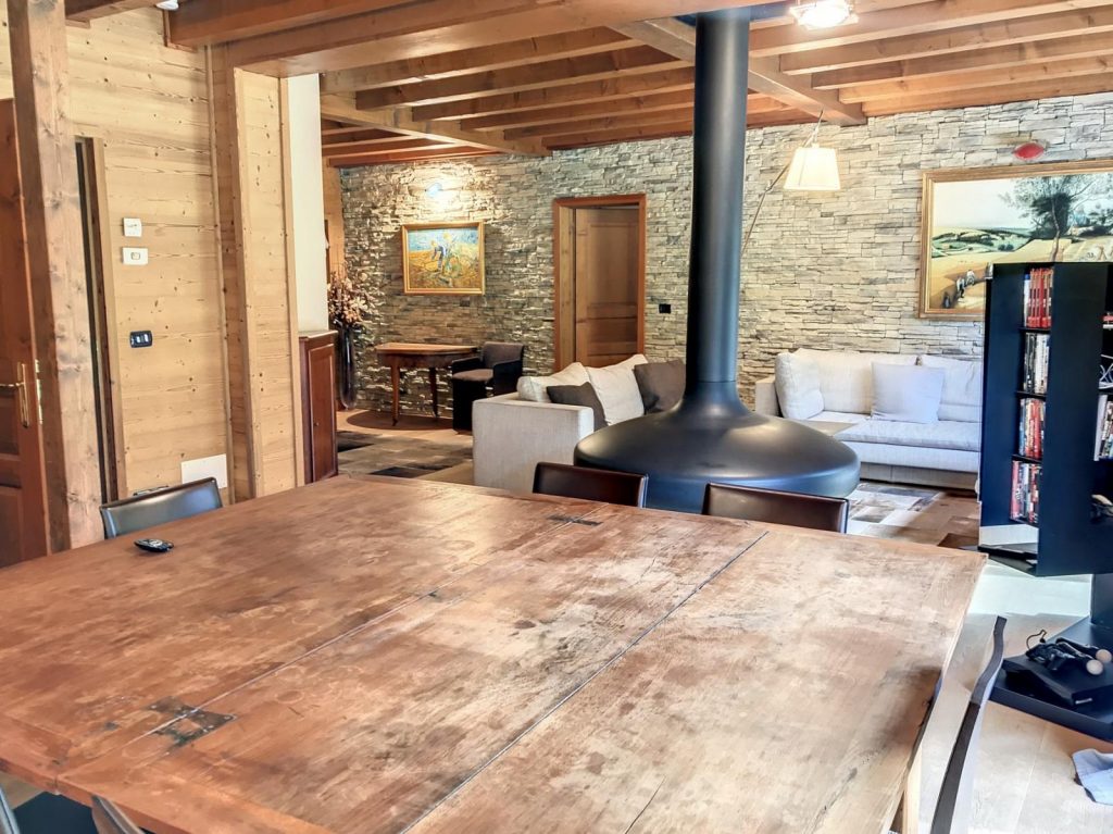 Chalet – 5 pièces – 4 chambres – 190 m²
