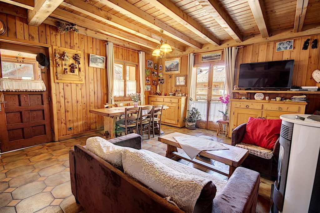 Chalet vue imprenable sur le Mont Blanc – 12 pièces – 8 chambres – 231 m²