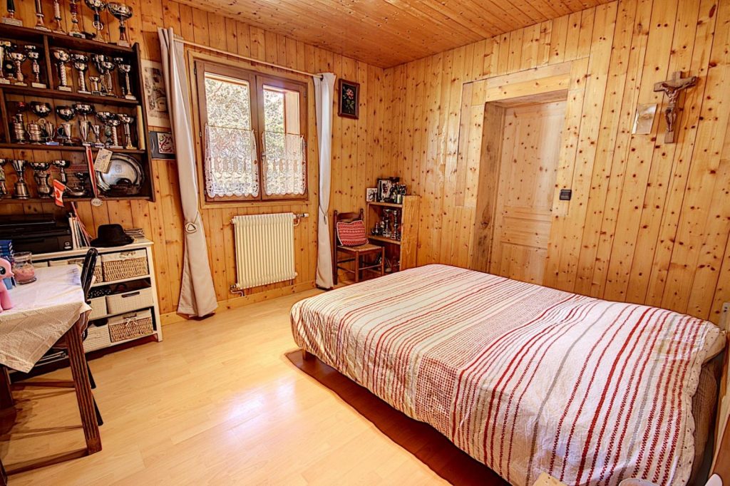 Chalet vue imprenable sur le Mont Blanc – 12 pièces – 8 chambres – 231 m²