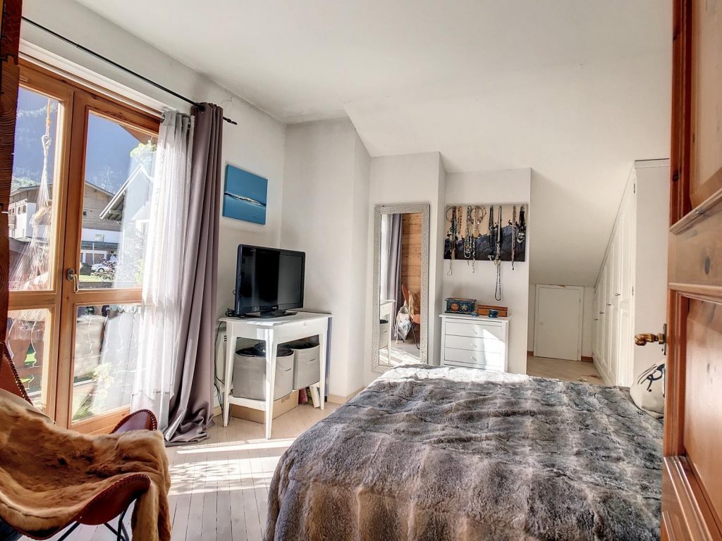 Appartement – 4 pièces – 3 chambres – 100 m²