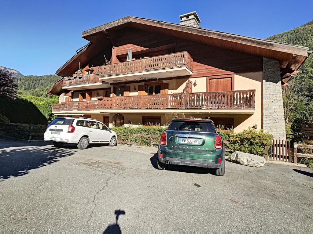 Appartement – 4 pièces – 3 chambres – 100 m²