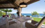 Magnifique villa en première ligne mer dans le domaine exclusif de LA RESERVE à Ramatuelle (réf. Jaz) – 5 chambres – 10 voyageurs