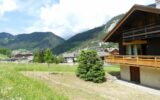Appartement dans chalet 2**, “skis aux pieds” – 4 chambres – 9 voyageurs – 90 m²