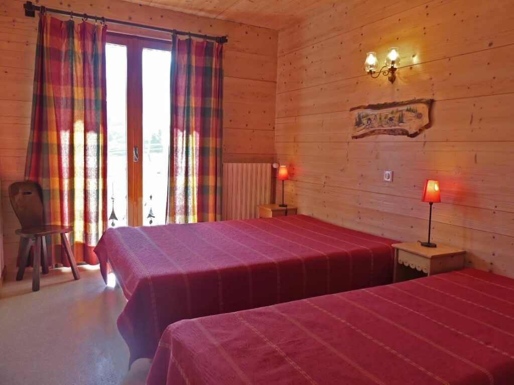 Appartement 2** proche pistes de ski et village – 2 chambres – 6 voyageurs – 50 m²