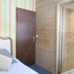 Appartement dans chalet 2**, “skis aux pieds” – 4 chambres – 9 voyageurs – 90 m²