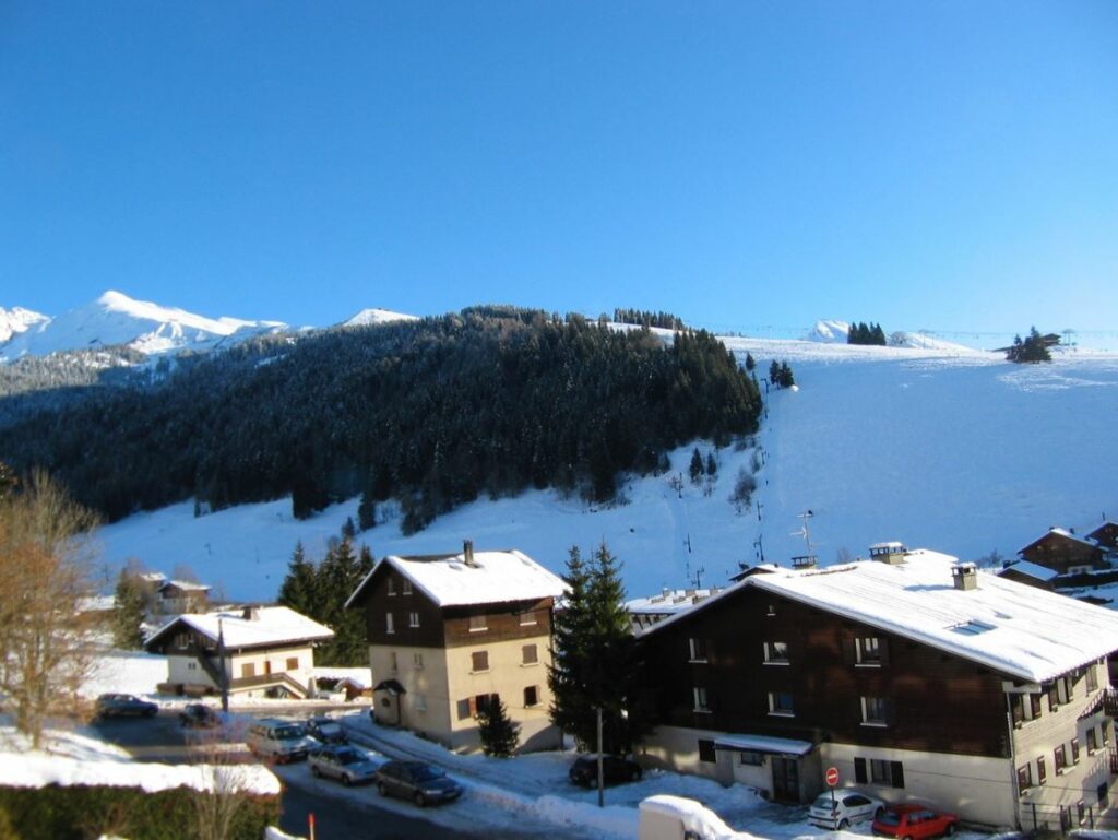 Studio 2** proche pistes et village – 1 chambre – 4 voyageurs – 22 m²