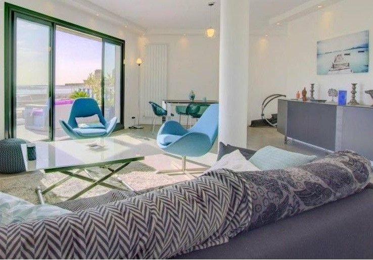 Appartement avec toit terrasse – 3 pièces – 2 chambres – 110 m²