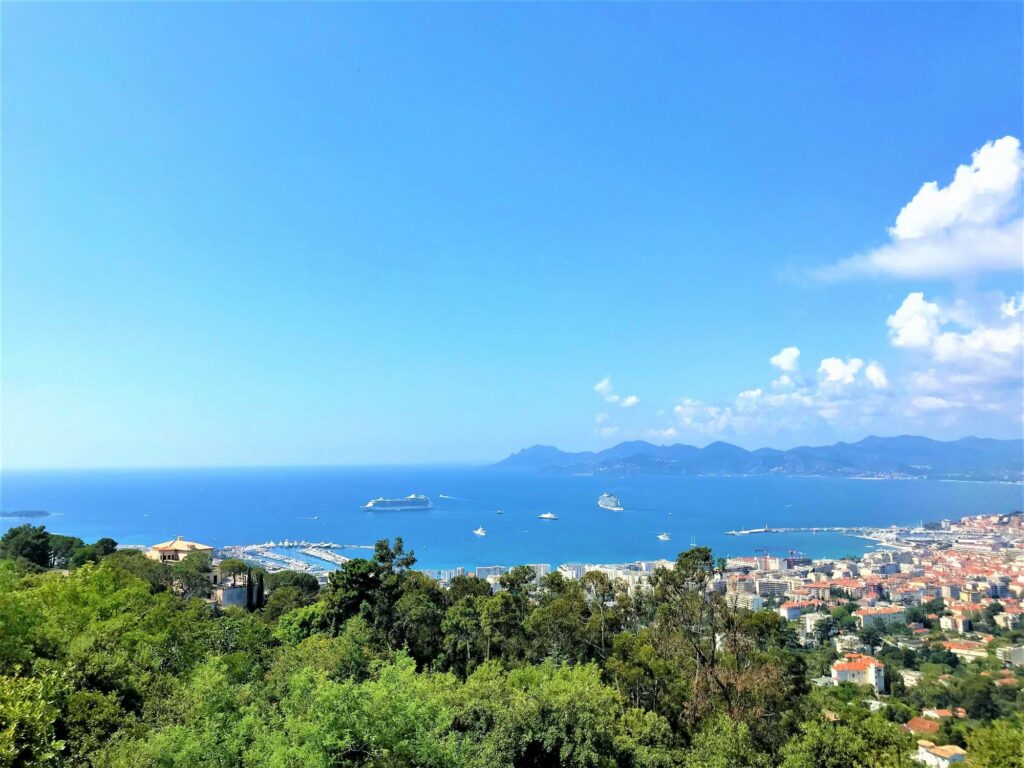 Dans bastide, appartement refait à neuf – 4 pièces – 2 chambres – 71 m²