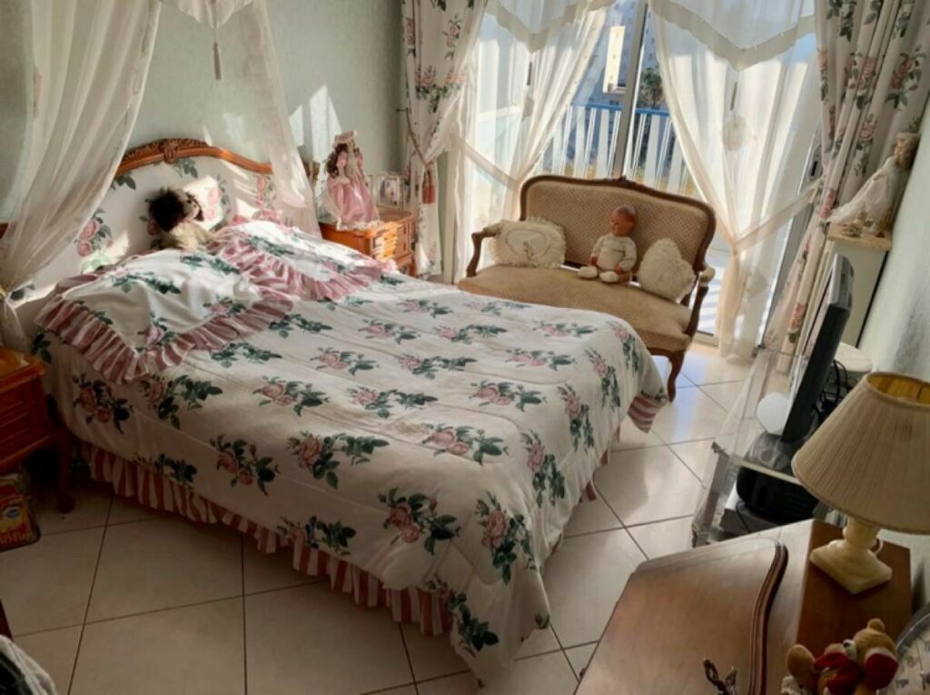 Appartement dans résidence gardiennée – 4 pièces – 2 chambres – 92 m²