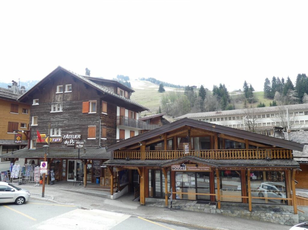 Appartement 3 étoiles – centre village – 2 chambres – 6 voyageurs – 56 m²