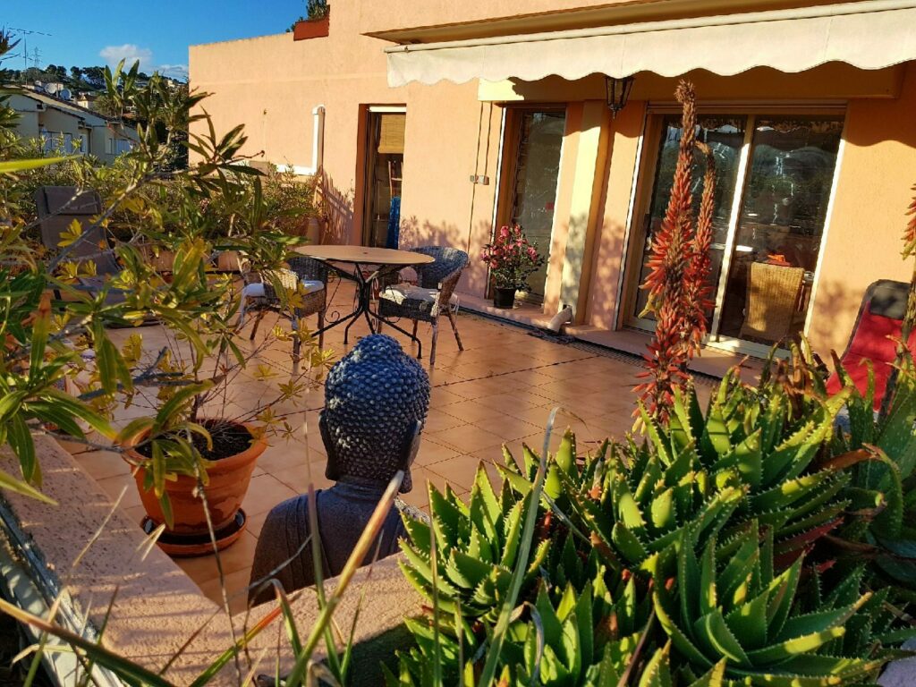 Penthouse dans résidence de standing – 3 pièces – 2 chambres – 120 m²