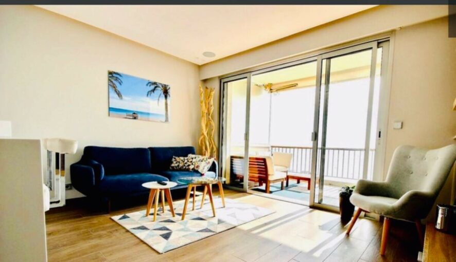 Appartement dans l’une des plus prestigieuses résidences de Cannes – 4 pièces – 2 chambres – 72 m²