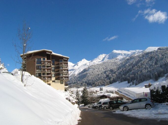 Studio 3***, très belle vue sur le village, les montagnes et les pistes de ski – 1 chambre – 5 voyageurs – 27 m²