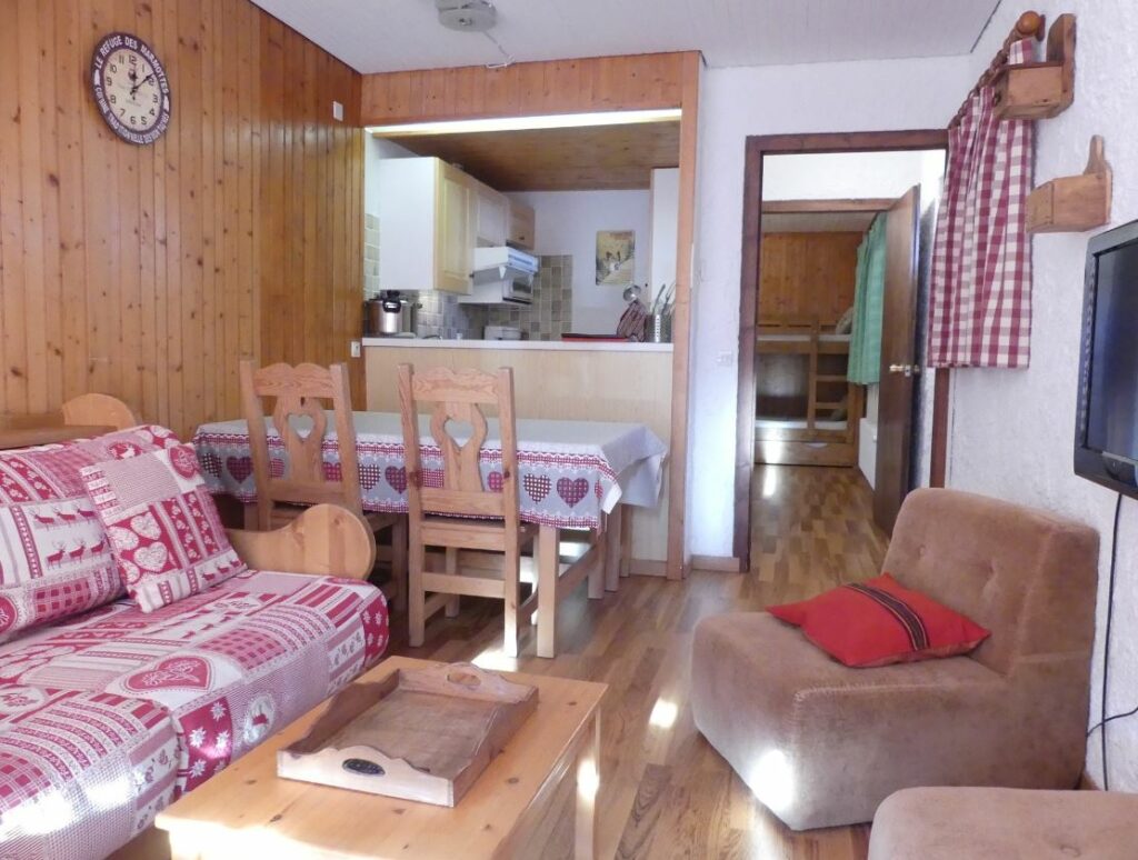 Appartement 2** “skis aux pieds” – 1 chambre – 5 voyageurs – 49 m²