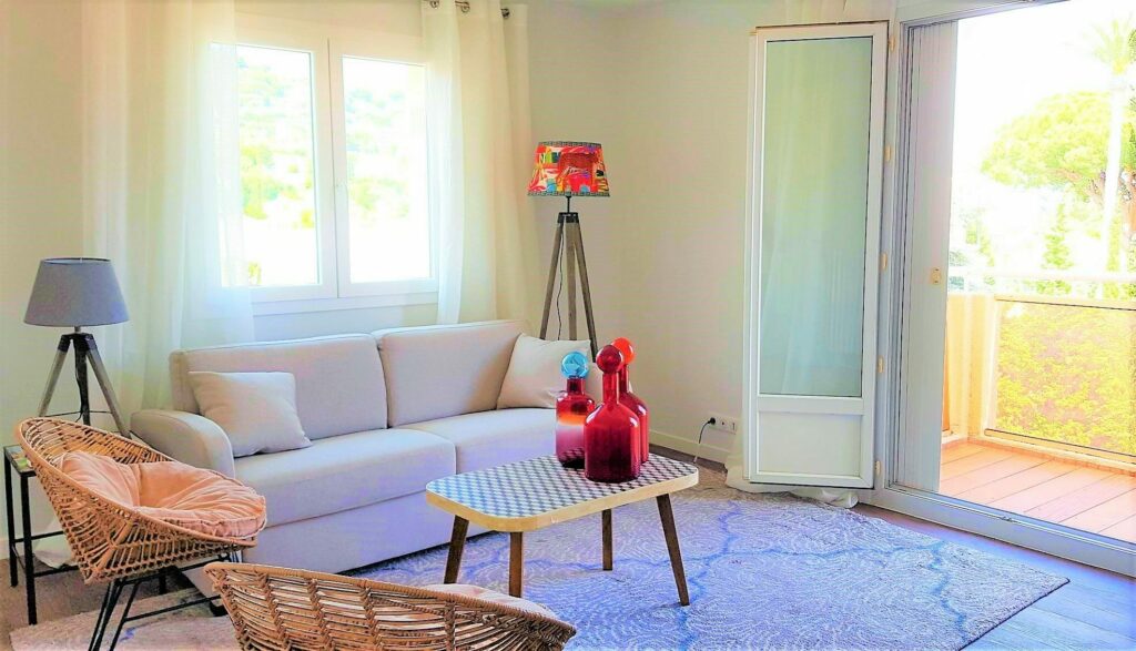 Appartement d’angle avec terrasse – 2 pièces – 1 chambre – 40 m²